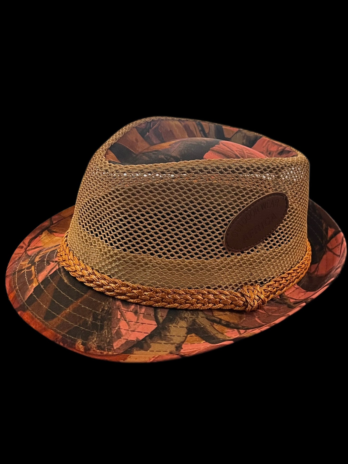 BUSH HAT
